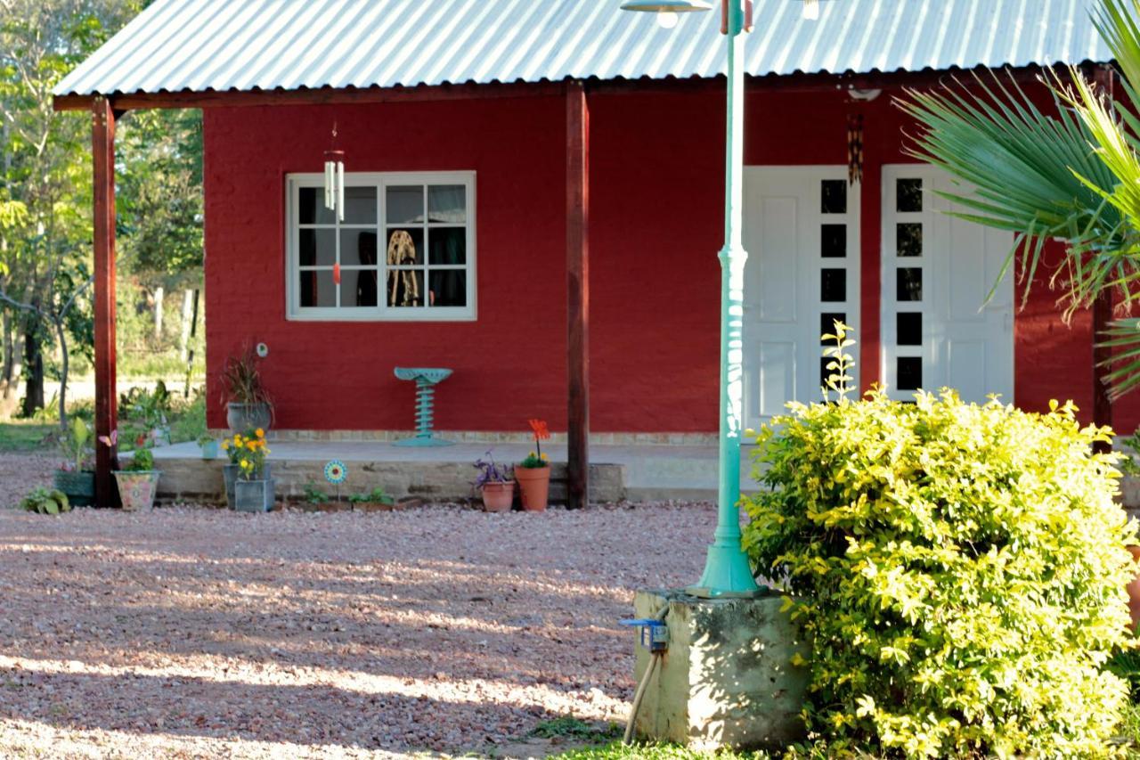 Hotel De Campo El Rebenque Avia Terai 外观 照片